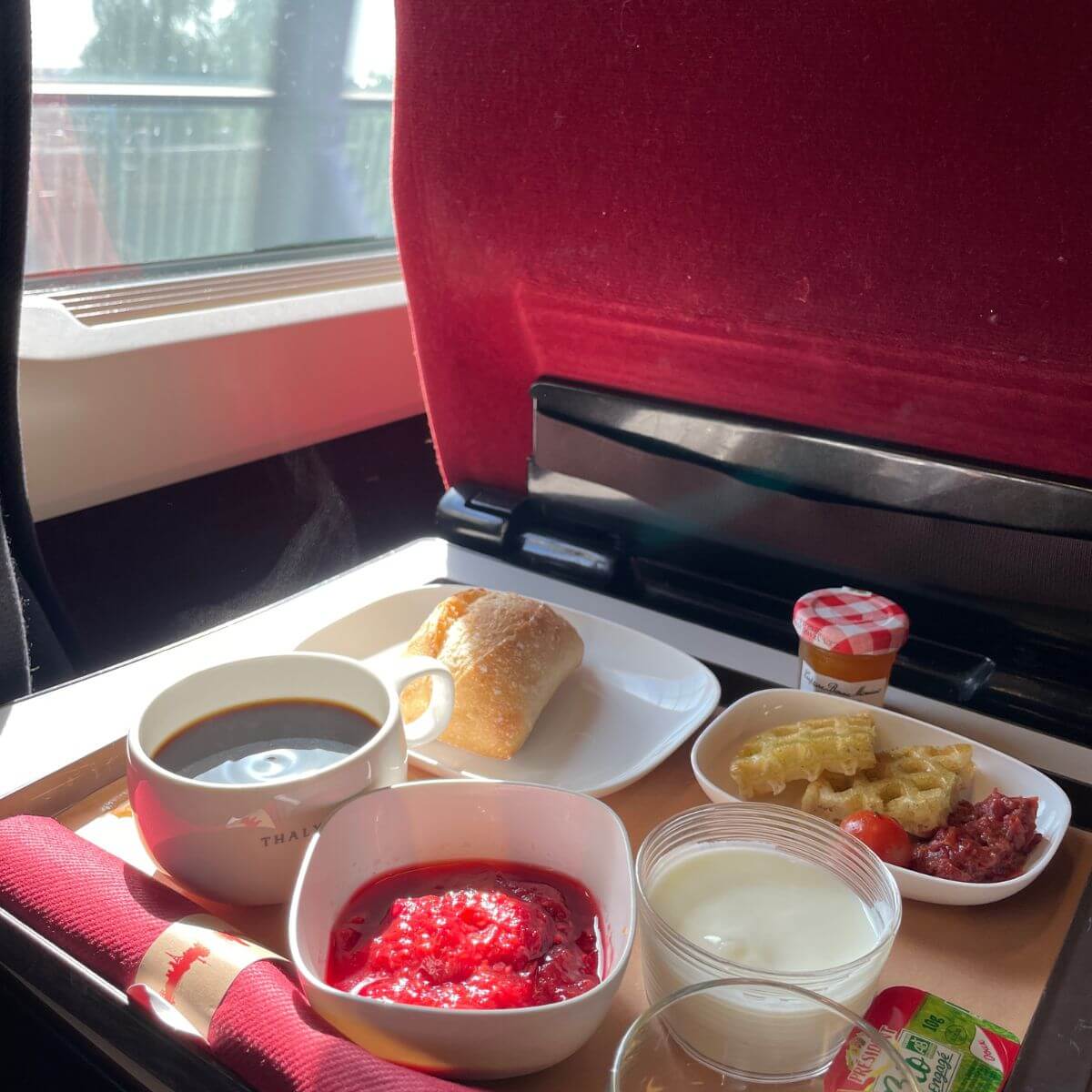 breakfast tray in the train